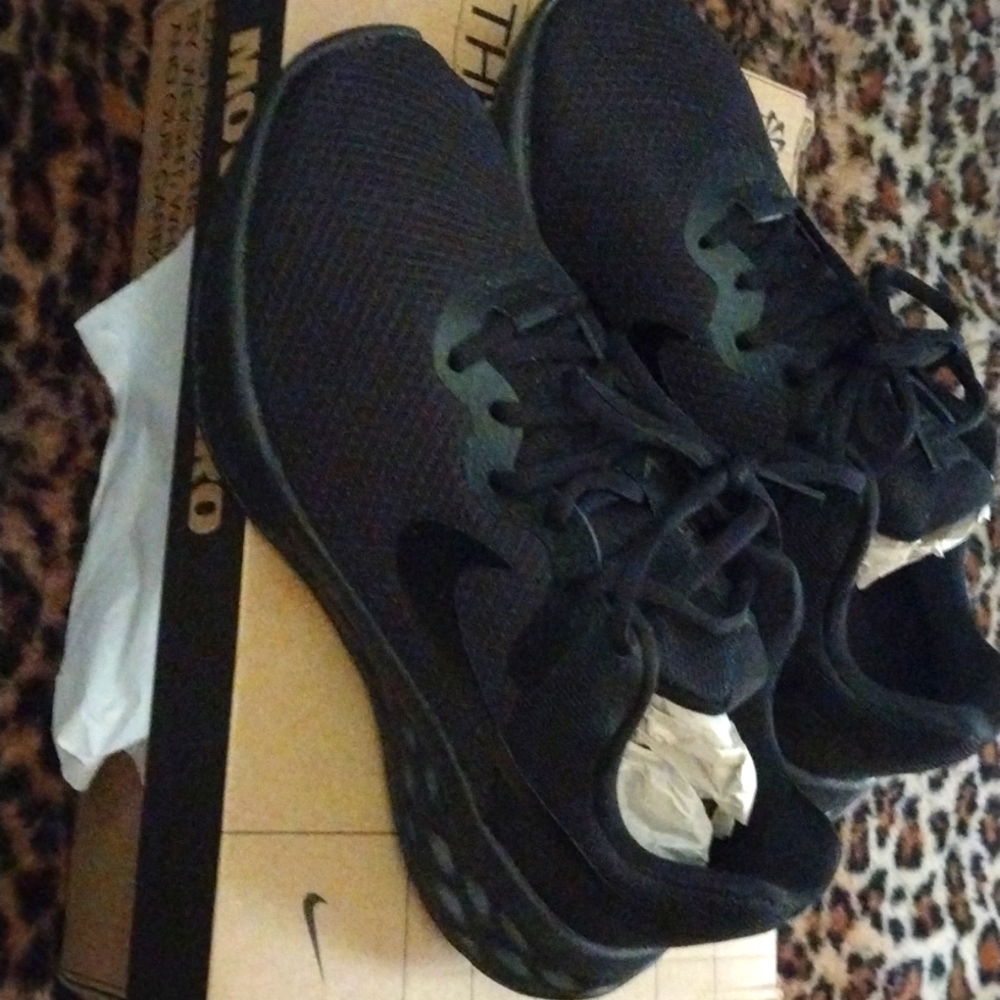 Nike Revolution 6 nn 4E wide